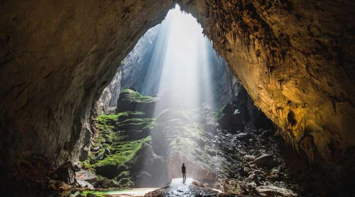 Explore Son Doong Cave Vietnam