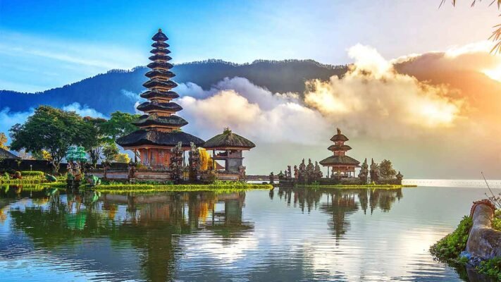 Top 5 Cities in Indonesia for Backpackers 2025