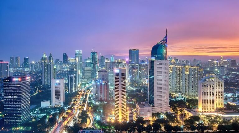 Top 5 Cities in Indonesia for Backpackers