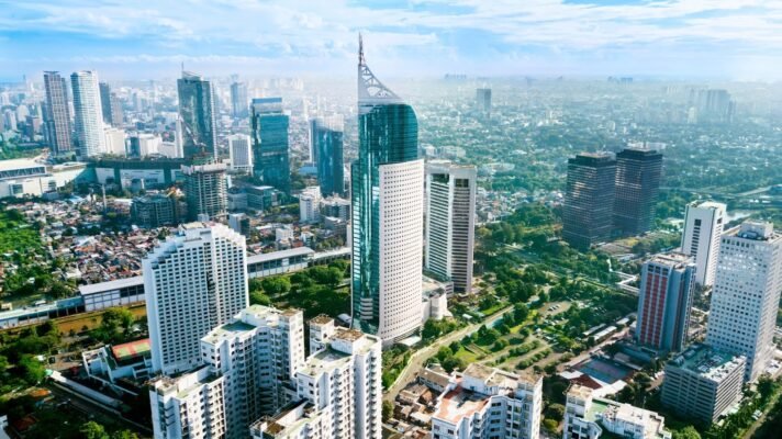Top 5 Cities in Indonesia for Backpackers-Jakarta